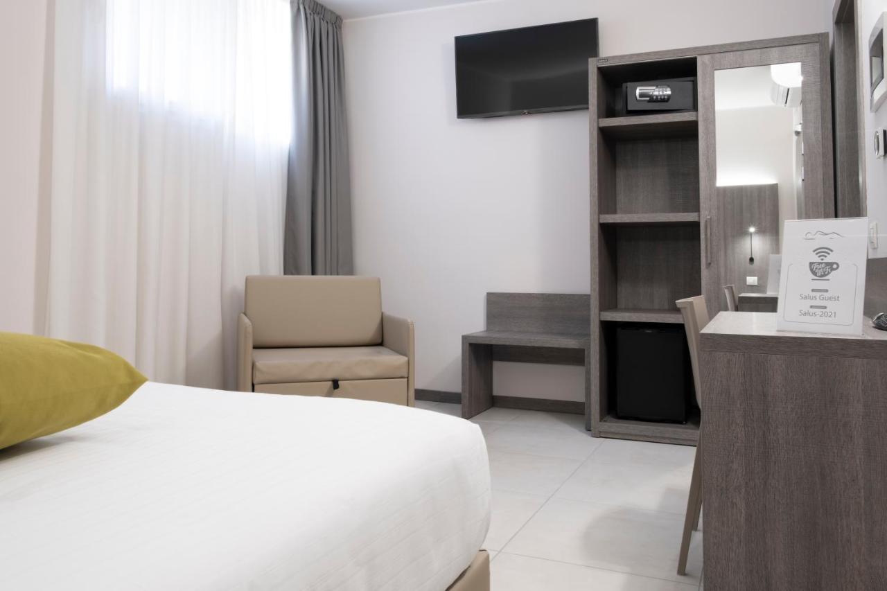 Salus Locazione Turistica Hotel Verona Luaran gambar
