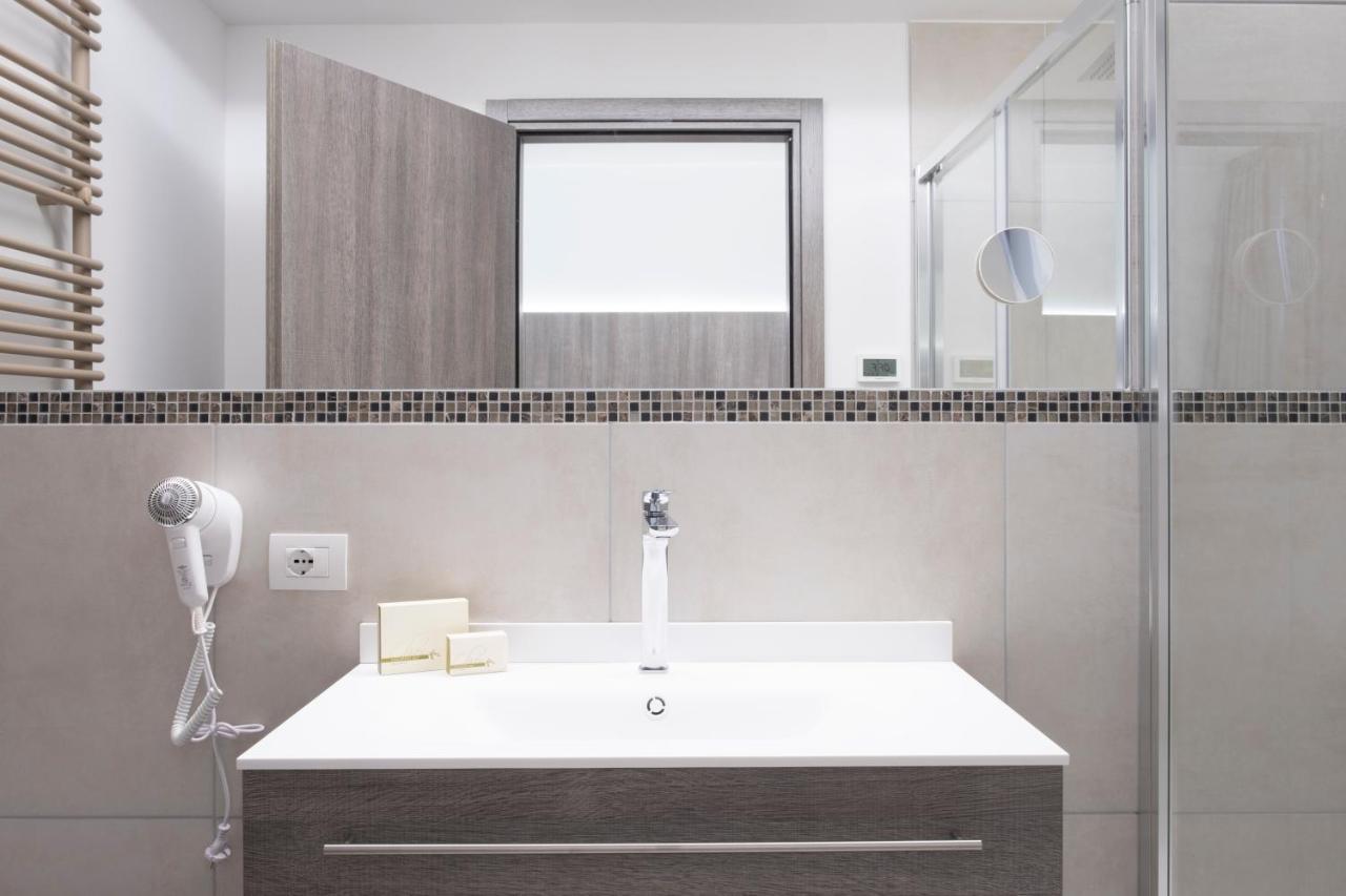 Salus Locazione Turistica Hotel Verona Luaran gambar
